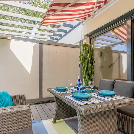 Silver By Bltn Apartment Zamardi